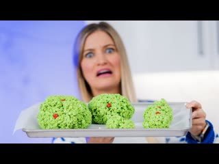 Holiday Baking! Grinch Rice Krispie Treats