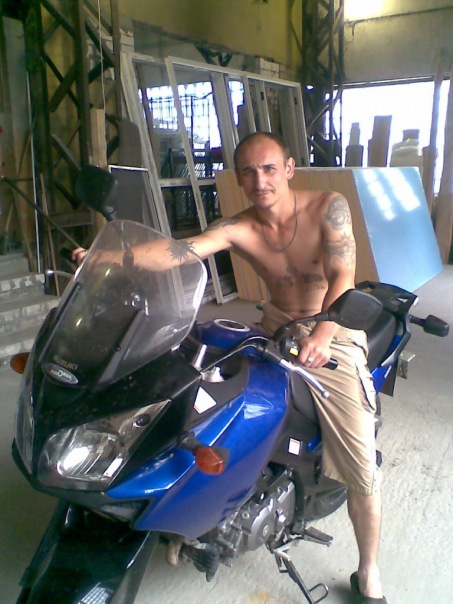 №8, Владимир Белозёров №8, Владимир Белозёров