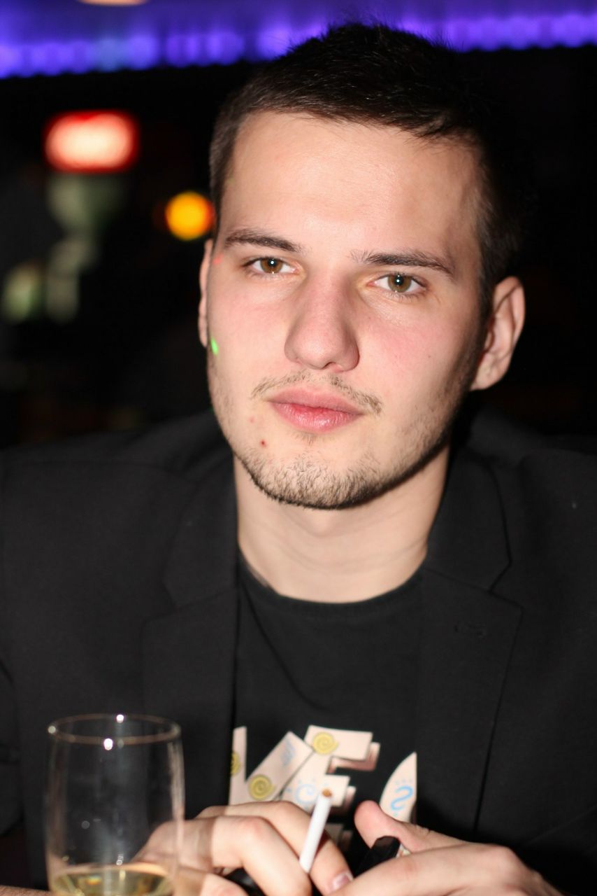 Женя Хаустов Владимирович | Москва