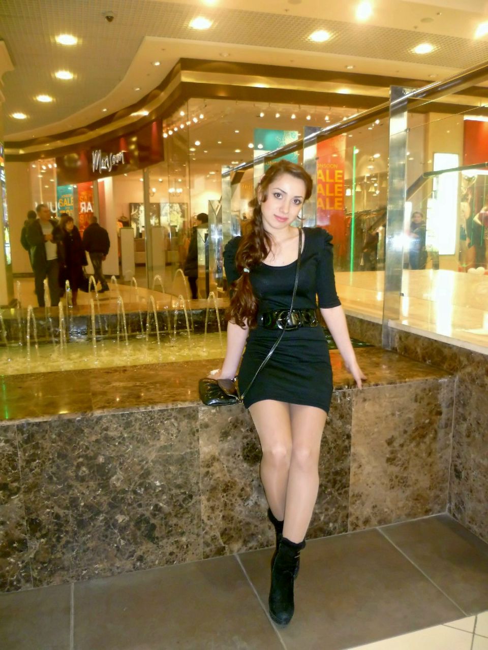 Лаура Манвелян | 