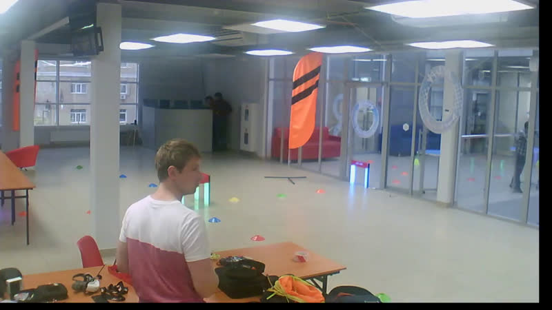 Гонки на Tiny Whoop FPV AIR