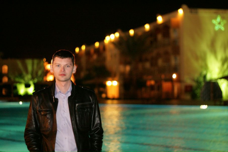 №12, Ренат Шаряпов №12, Ренат Шаряпов