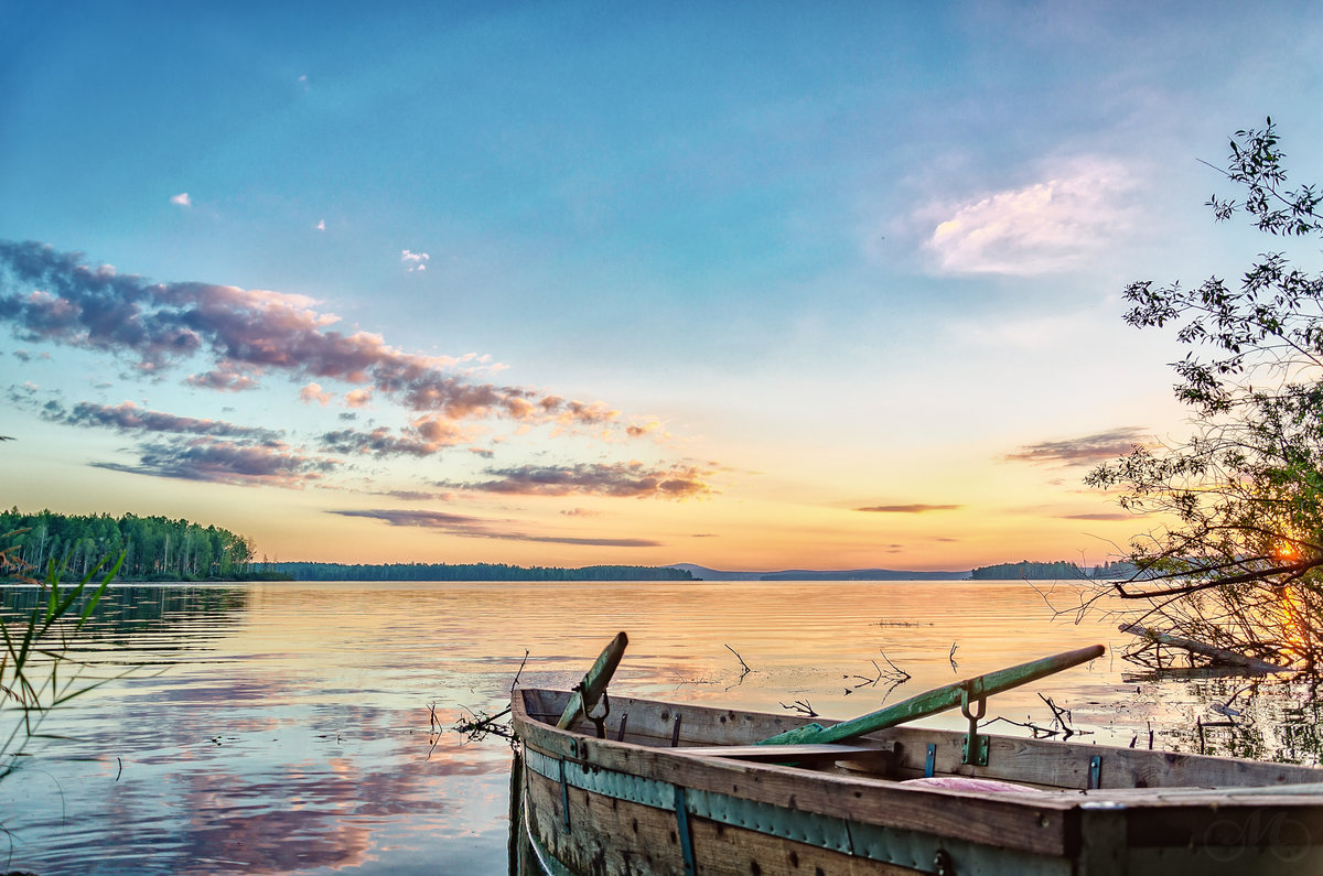 нижне-тагильское водохранилище. тайга на селигере. ядовитое озеро в россии. бездонное круглое озеро в солнечногорске. озеро можно ли проверить.